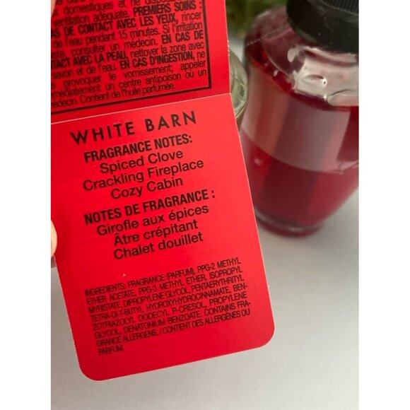 Bath & Body Works Christmas Holiday Winter Wallflowers-2 - Picture 2 of 4